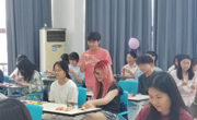 开云app官方在线入口举办“一站式”社区活动：“情暖初心，绘忆同行”心理健康素质扩展活动